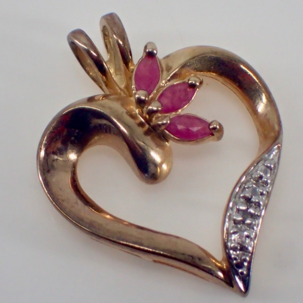 Ruby & Diamond Gold Plated Heart Pendant 925 Sterling Silver 2.68 g 16.2 mm